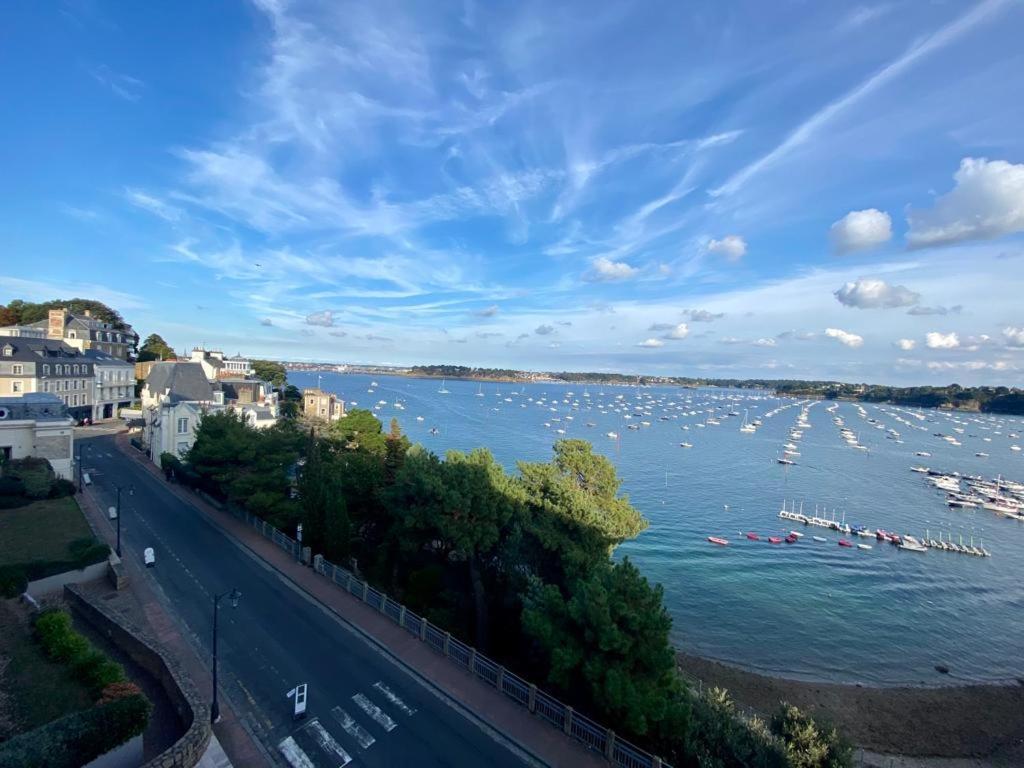 Rosa*Studio *Belle Vue Mer*Dinard* Exteriör bild