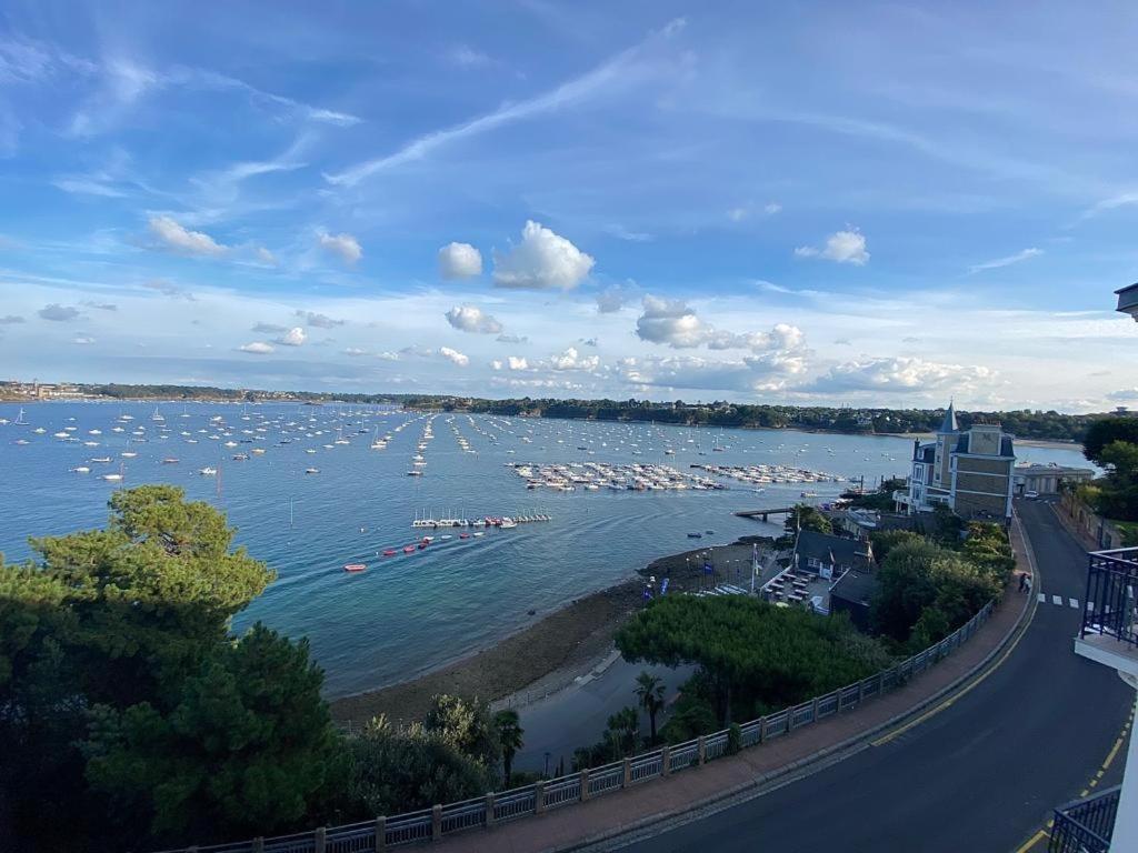 Rosa*Studio *Belle Vue Mer*Dinard* Exteriör bild